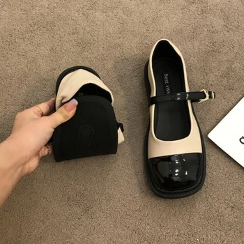 Koreanska verzija, Male kožne cipele s trga vrhom na debelim potplatima, 2023, Novi Modni Svakodnevni Jednostavna ženske cipele ljetne sezone